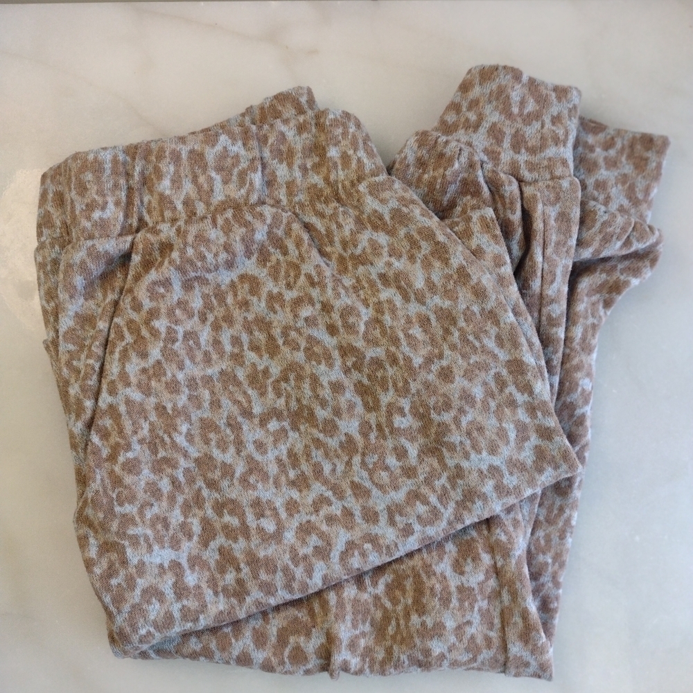 Beach Lunch Lounge Leisure Jogger Sweat Pant Leopard Animal Print size Small